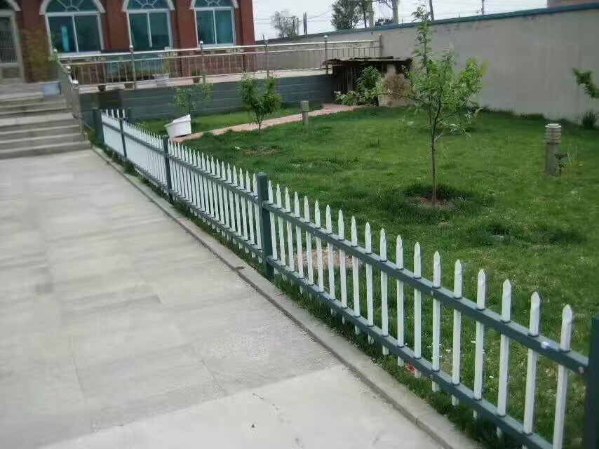 草坪护栏 